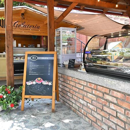 미슈콜츠 Szekely Kuria B&B 외부 사진