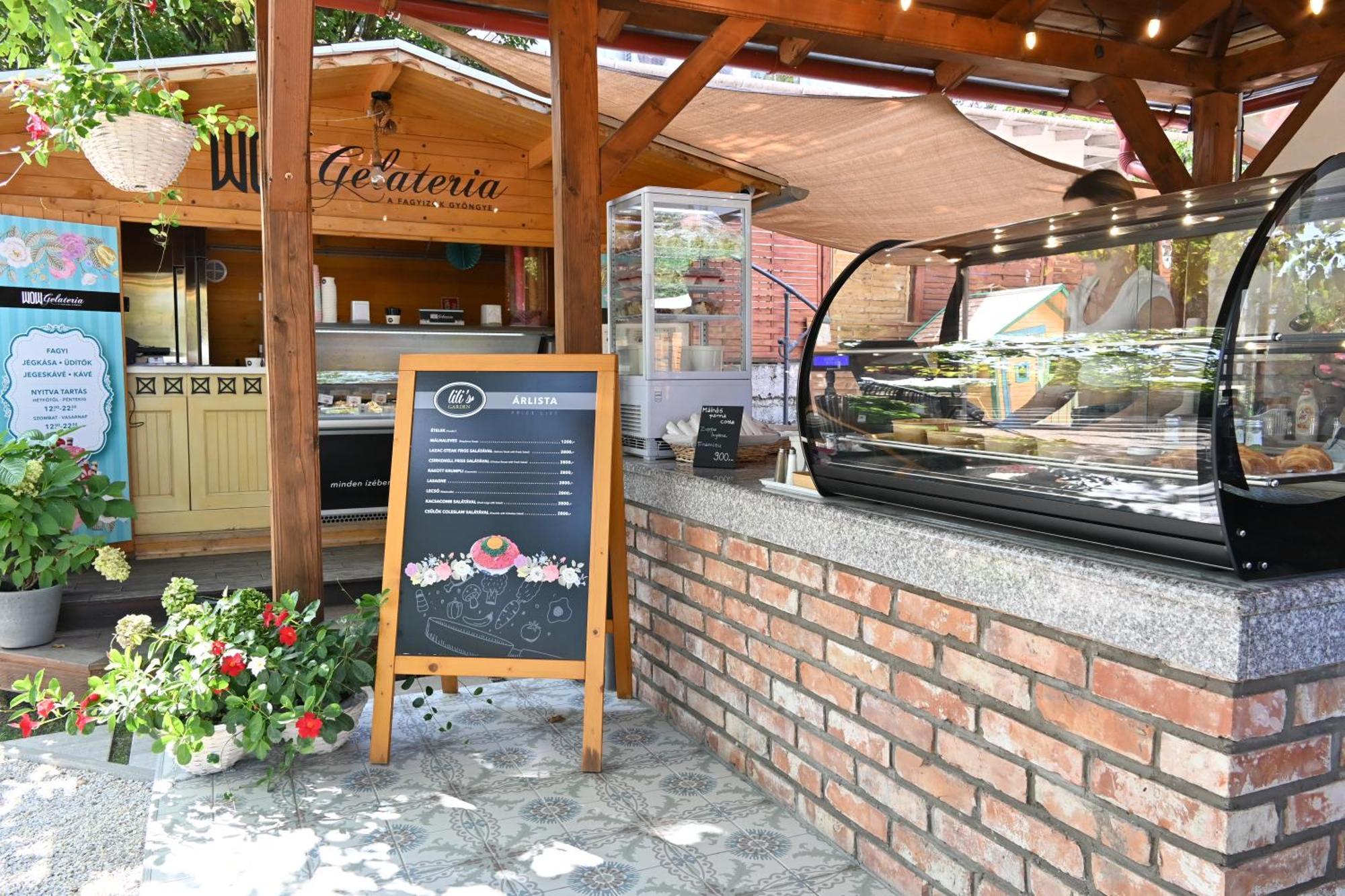 미슈콜츠 Szekely Kuria B&B 외부 사진